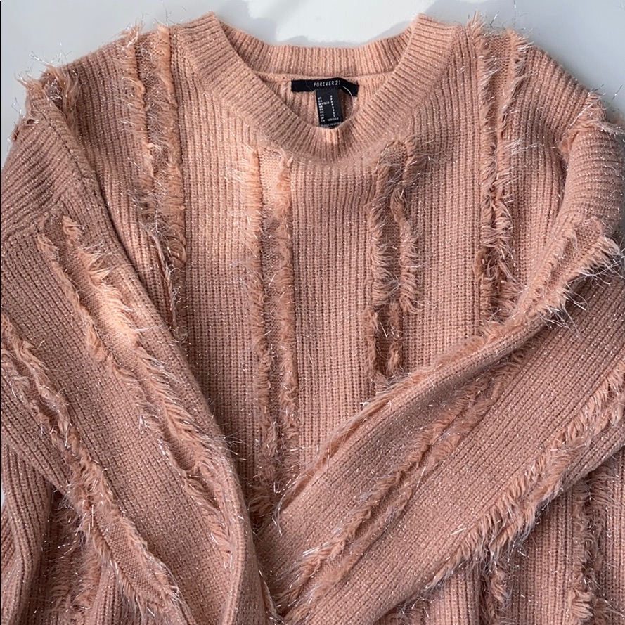 Soft & Cozy Blush Pink Sweater. Cute & Sassy!